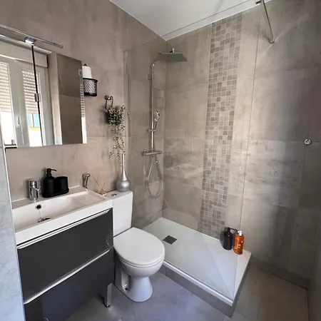 Appartement Cozy 15 Minutes From Lyon